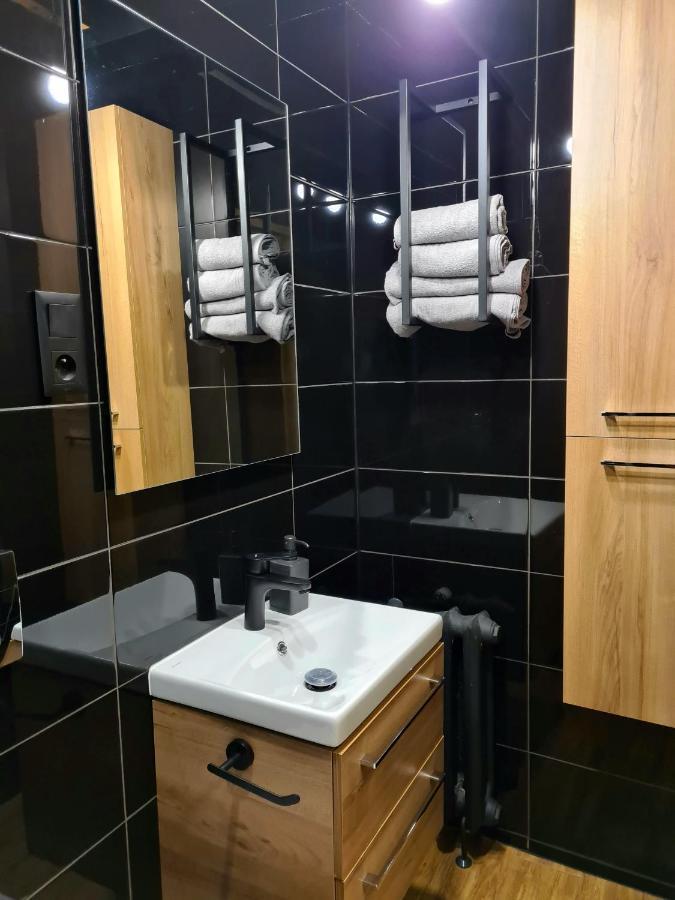 Apartament Walbrzych / Piaskowa Gora Екстер'єр фото